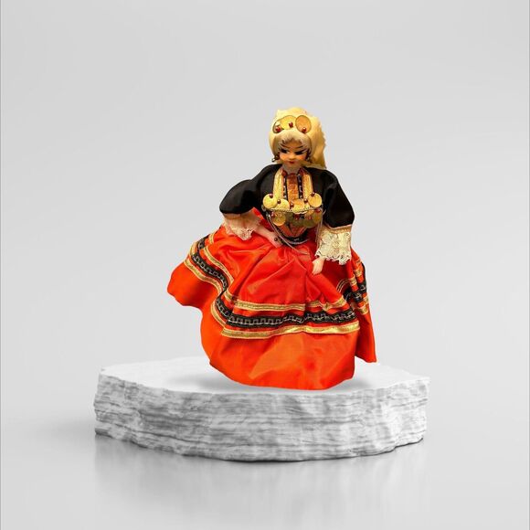 Vintage EROS Florence Made in Italy Roma Girl Doll in Traditional Costume 24 In. - Picture 5 of 11